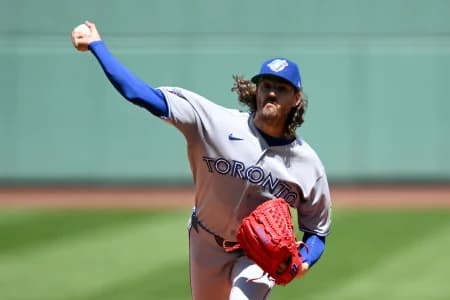 Toronto Blue Jays pitcher Kevin Gausman (34) pitches against the Boston Red Sox during the first inning at Fenway Park