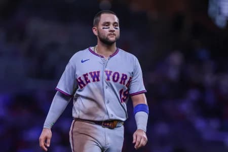 New York Mets third baseman Bo Bichette (19) during the game against the Atlanta Braves during the fifth inning at Truist Park