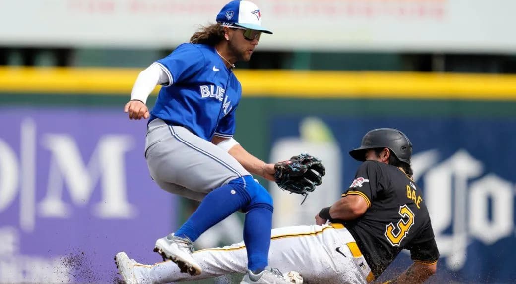 Blue jays vs pirates #bluejays #mlb