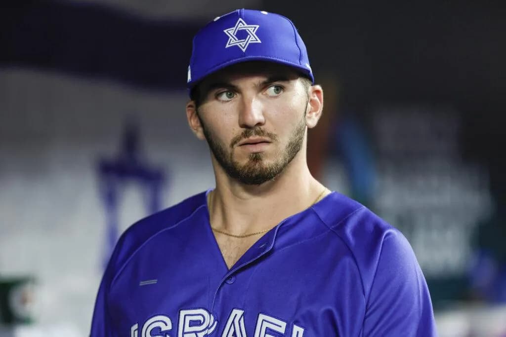 Horwitz with team Israel #bluejays #mlb
