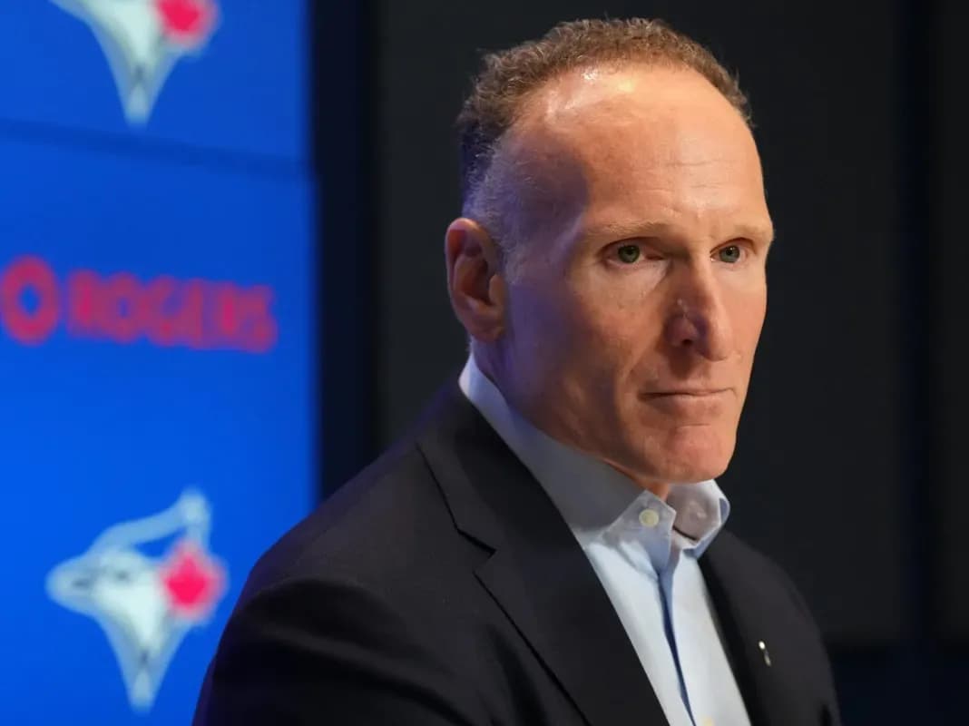 Mark Shapiro speaks on Vladimir Guerrero's contract during press conference #bluejays #mlb