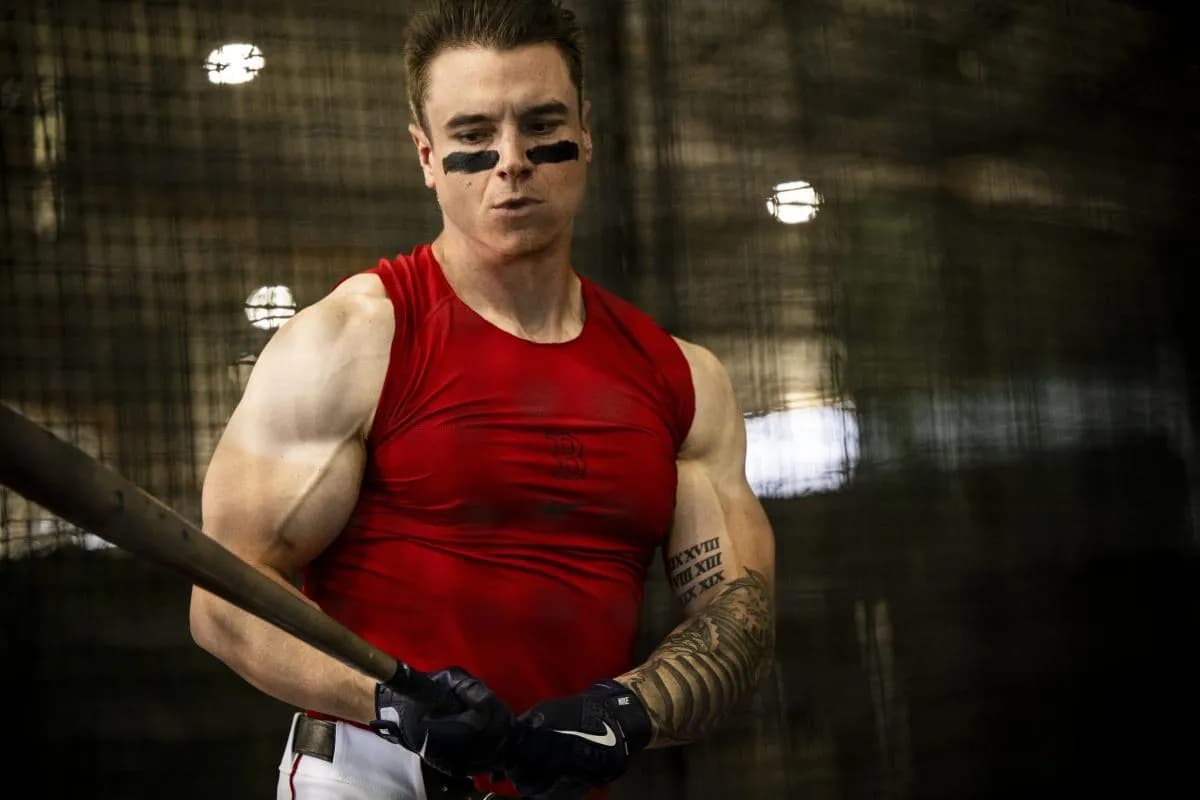 Red Sox decide not to extend qualifying offer to Tyler O'Neill #redsox #bluejays