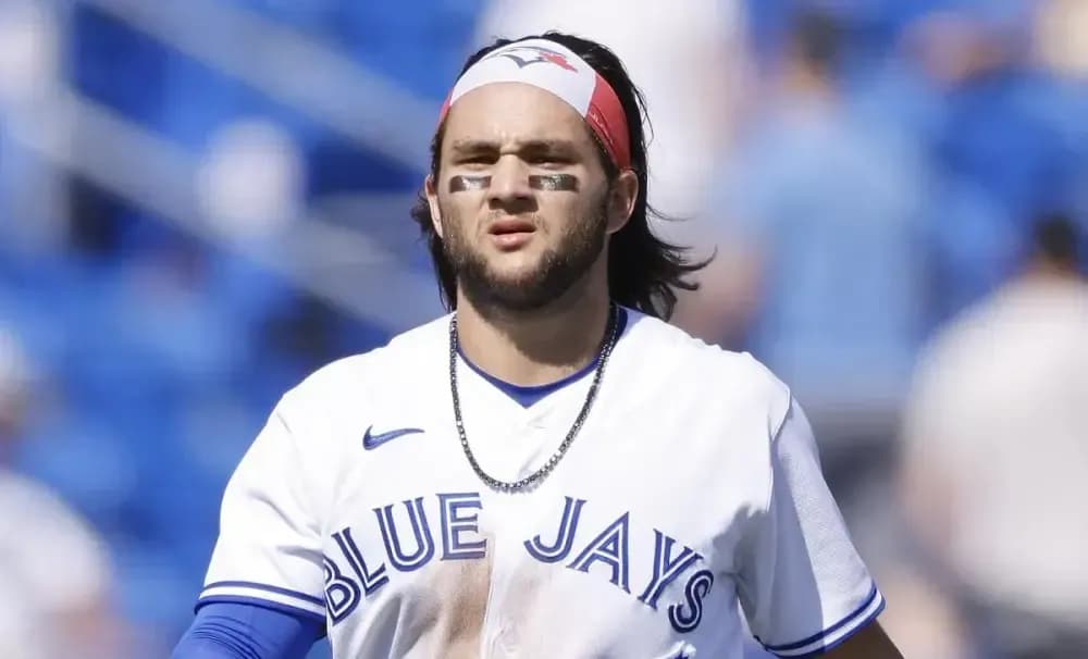 Blue Jays shortstop Bo Bichette in the hot seat #bluejays #mlb