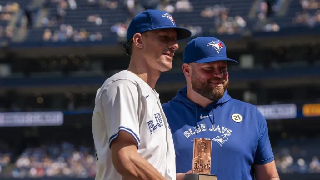 Blue Jays looking to trade pitcher Chris Bassitt #bluejays #mlb