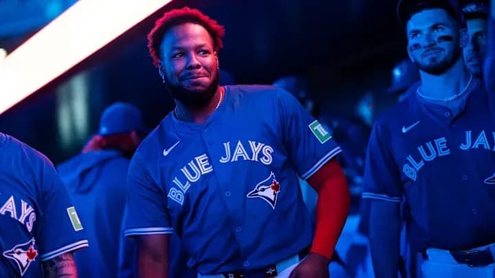 Blue Jays Vladimir Guerrero has now raised his asking price by over $100 million #bluejays #mlb