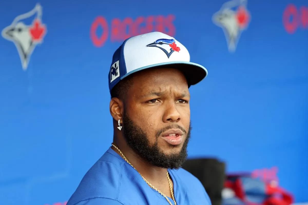 Vladimir Guerrero Jr gives shocking response regarding Mark Shapiro's comments that they will re-sign him which was not positive #bluejays #mlb
