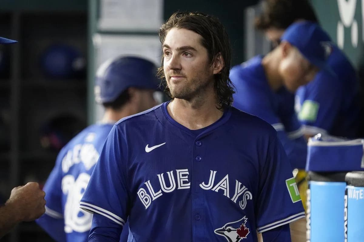 Blue Jays pitcher Kevin Gausman makes very strange post on social media #bluejays #mlb