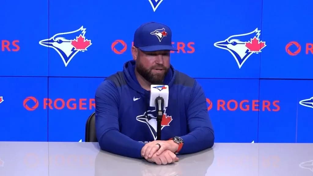 Blue Jays manager John Schneider stands up for his players after Michael Kay comments #bluejays #mlb