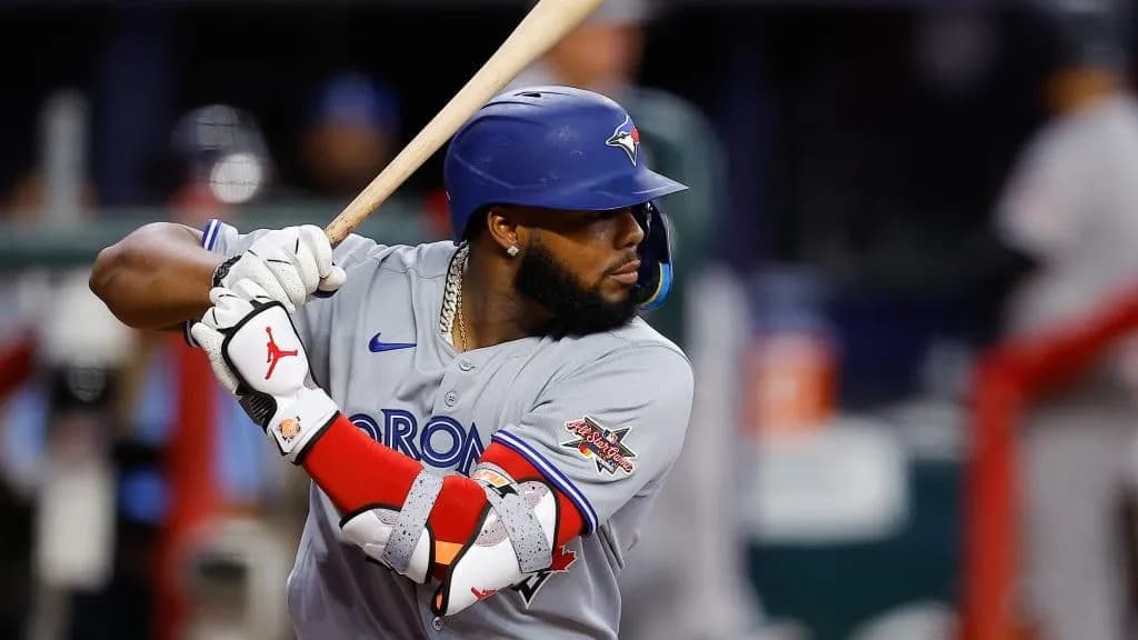 Blue Jays superstar makes MLB history in iconic family all-star moment. #BlueJays #MLB #All-Star #History #GuerreroJr #GuerreroSr