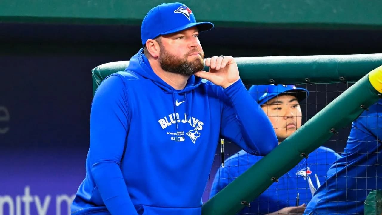 Blue Jays closing in on who to move to make room for Shane Bieber #JohnSchneider #TorontoBlueJays #ShaneBieber #Pitcher #Rotation #Return