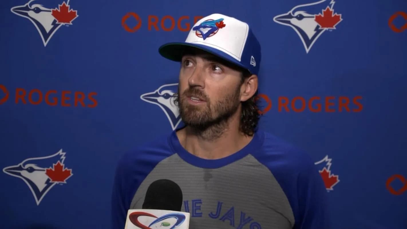 Blue Jays Kevin Gausman speaks on team decision to DFA Alek Manoah #bluejays #mlb