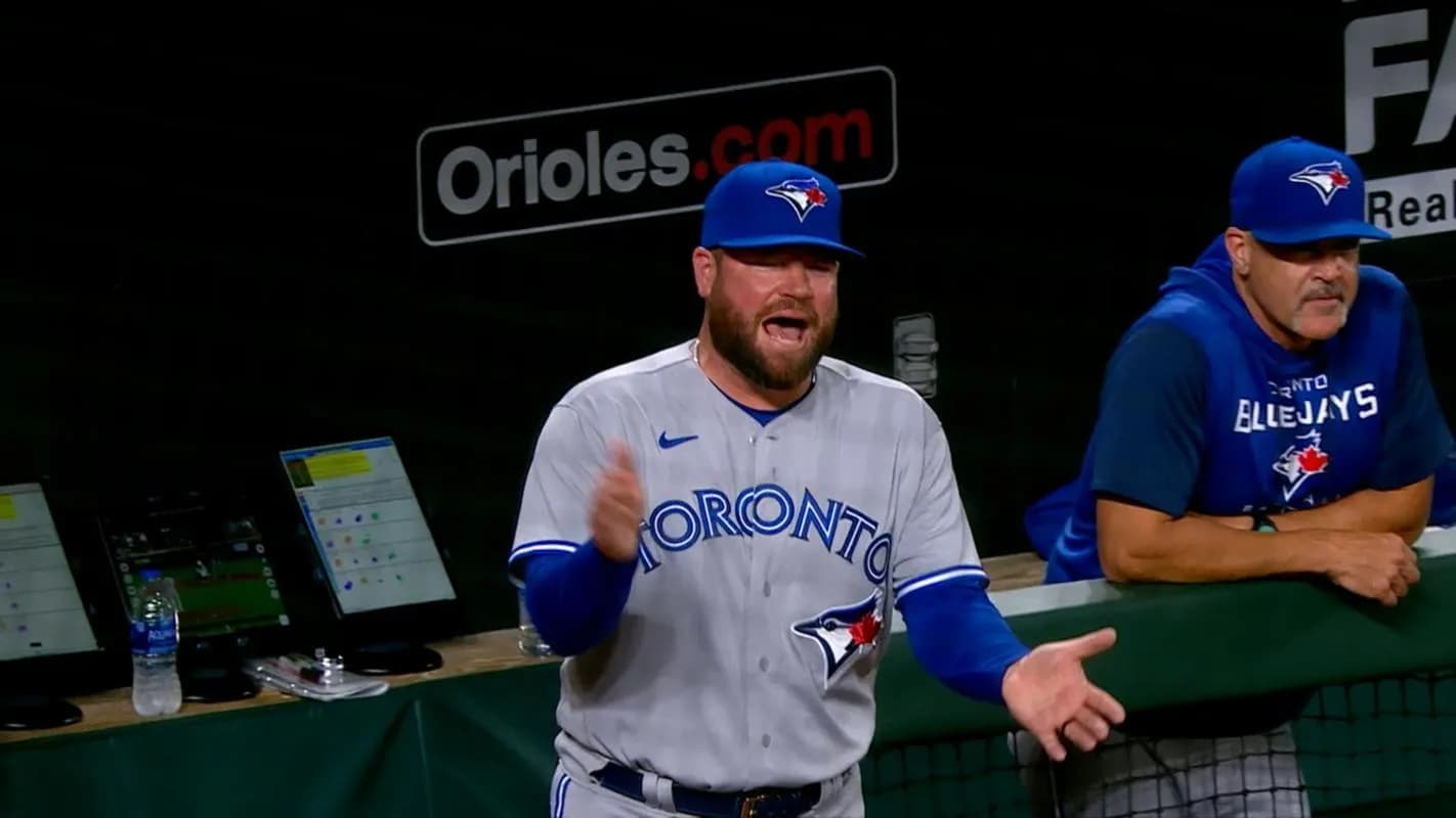 Blue Jays manager John Schneider snaps on his players #bluejays #mlb