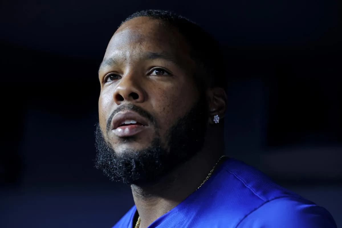 Toronto Blue Jays first baseman Vladimir Guerrero Jr. (27) in the dugout before playing against the New York Yankees during game four of the ALDS round for the 2025 MLB playoffs at Yankee Stadium.