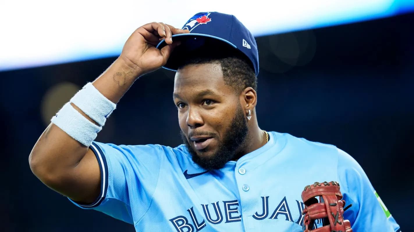 Vladimir Guerrero Jr has welcome home parade in the Dominican Republic