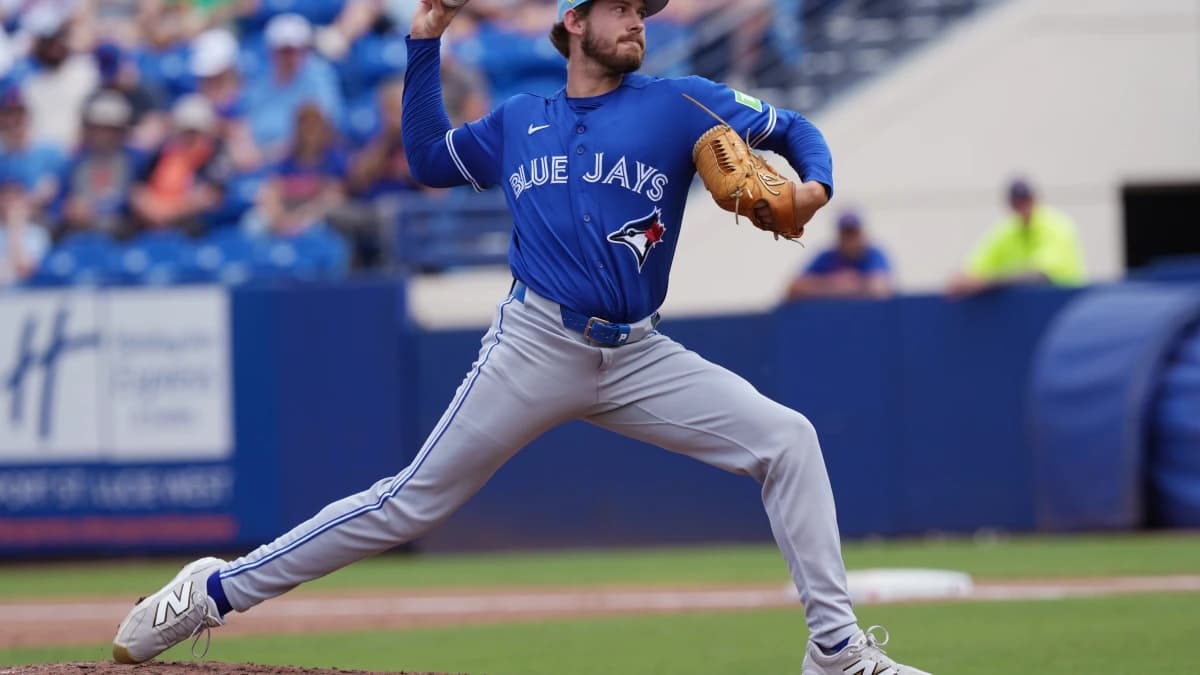 Toronto Blue Jays pitcher Pat Gallagher (70) pitches in the second inning against the New York Mets at Clover Park.