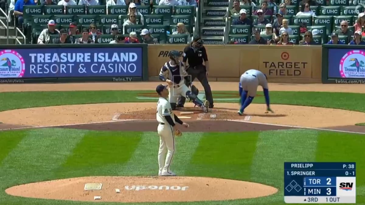 Blue Jays George Springer hit by pitch