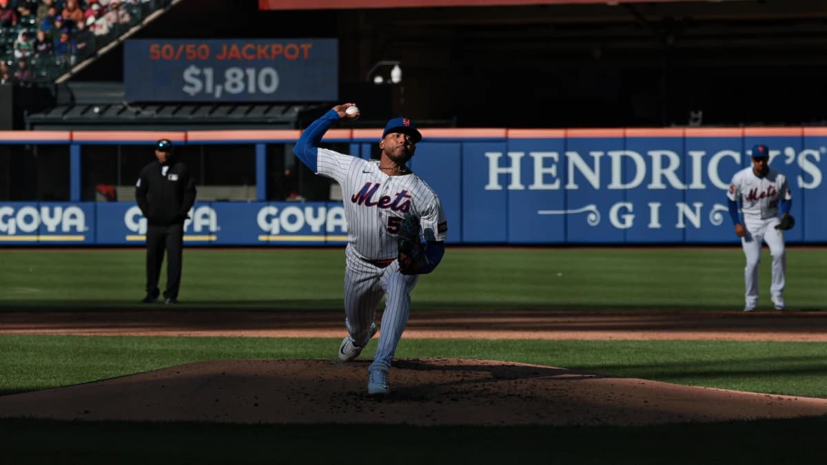 New York Mets pitcher Freddy Peralta (51) delivers a pitch during the third inning against the Arizona Diamondbacks at Citi Field.