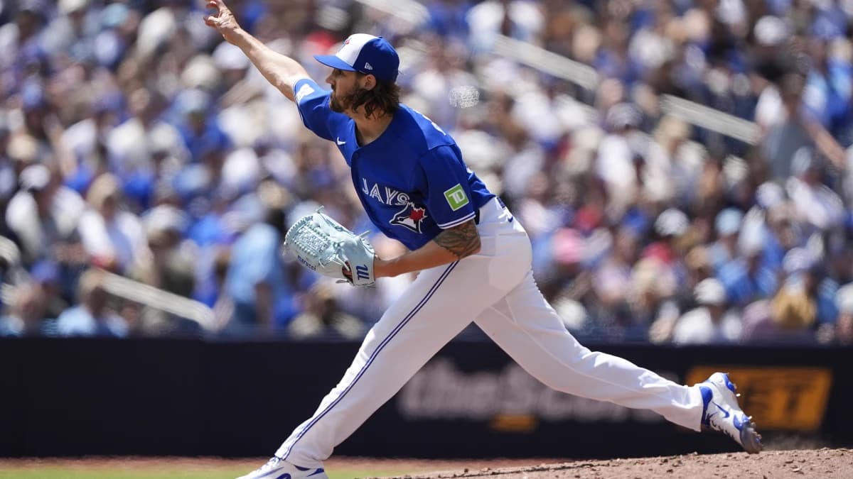 Toronto Blue Jays starting pitcher Kevin Gausman (34) pitches to the Miami Marlins during the fourth inning at Rogers Centre.