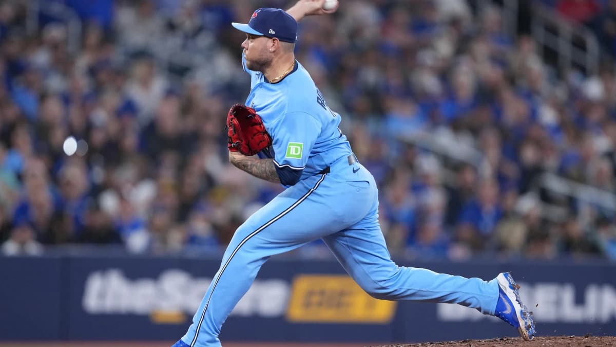 Toronto Blue Jays relief pitcher Yariel Rodriguez (29) throws a pitch against the Pittsburgh Pirates during the ninth inning at Rogers Centre.
