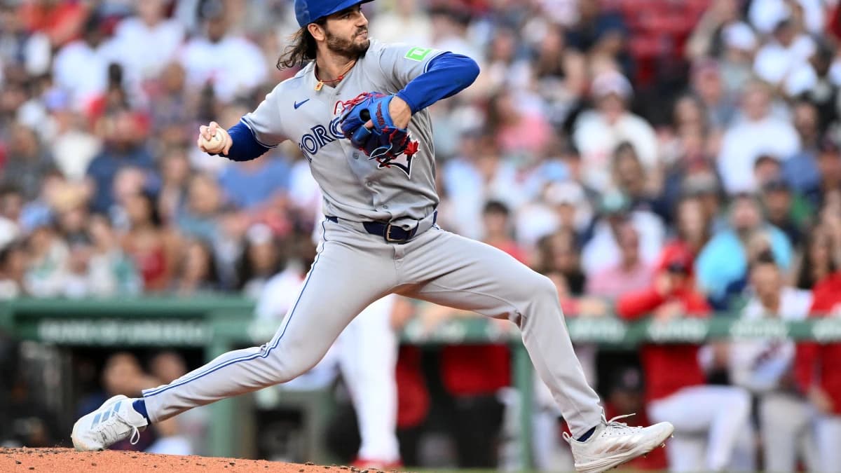 Toronto Blue Jays pitcher Dylan Cease (84) pitches against the Boston Red Sox during the first inning at Fenway Park.