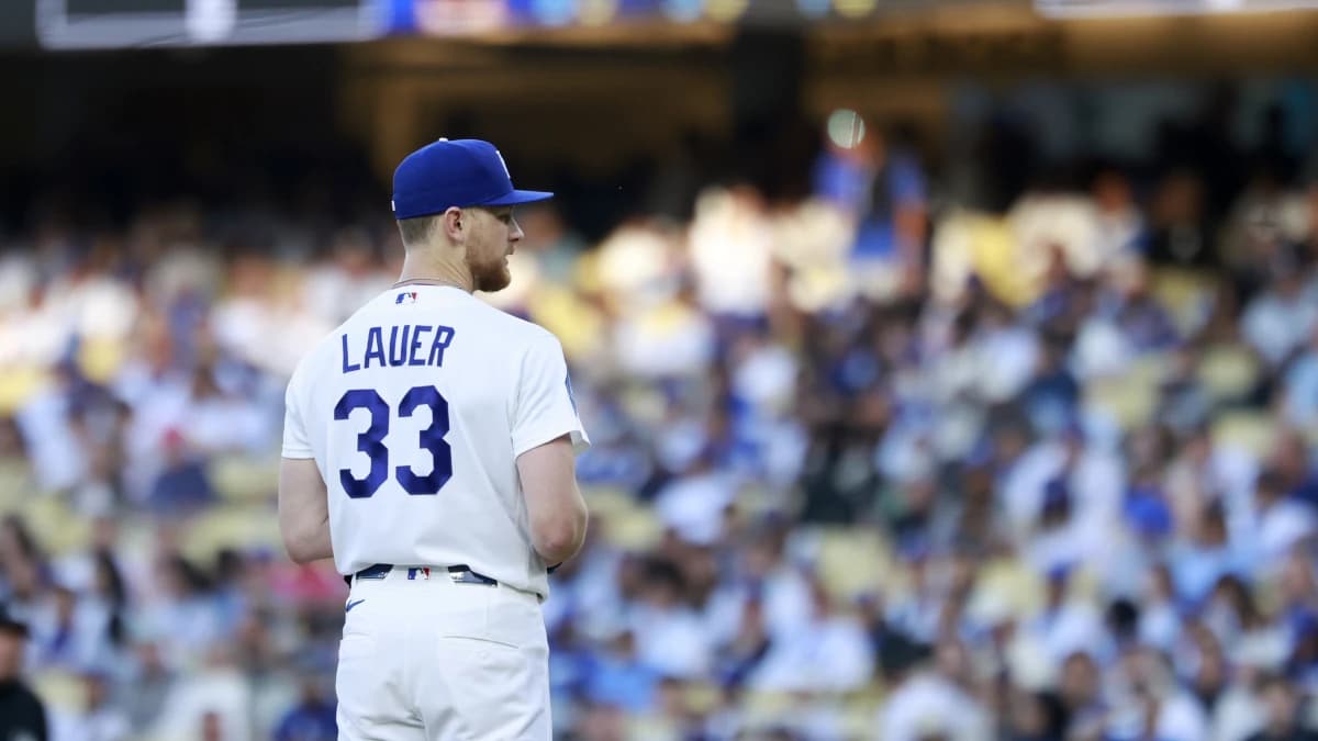 Los Angeles Dodgers pitcher Eric Lauer (33) gets ready to throw a pitch during the first inning against the Tampa Bay Rays at Dodger Stadium