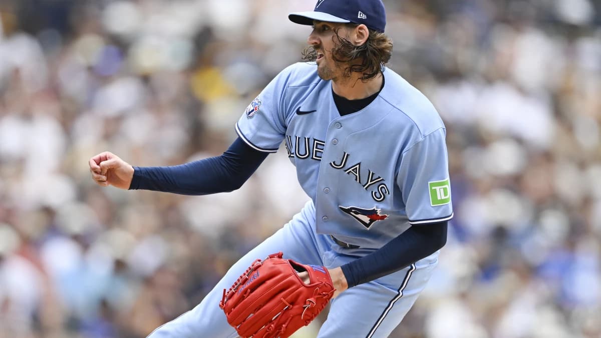 Toronto Blue Jays pitcher Kevin Gausman (34) delivers during the first inning against the San Diego Padres at Petco Park