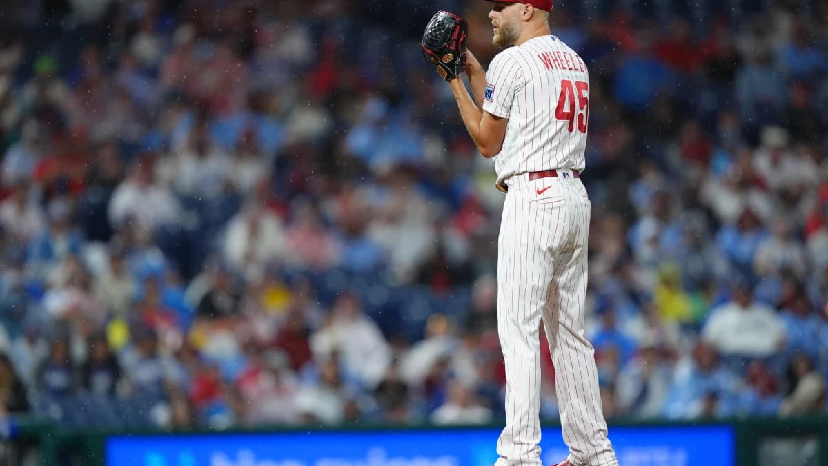 Philadelphia Phillies starting pitcher Zack Wheeler (45) stand on the mound against the Los Angeles Dodgers in the fifth inning at Citizens Bank Park