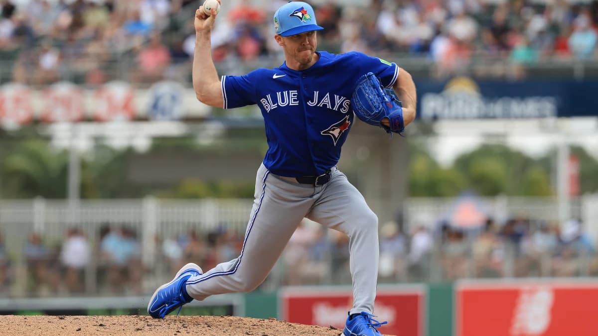 Toronto Blue Jays pitcher Chase Lee (52) throws a pitch during the second inning against the Boston Red Sox at JetBlue Park at Fenway South