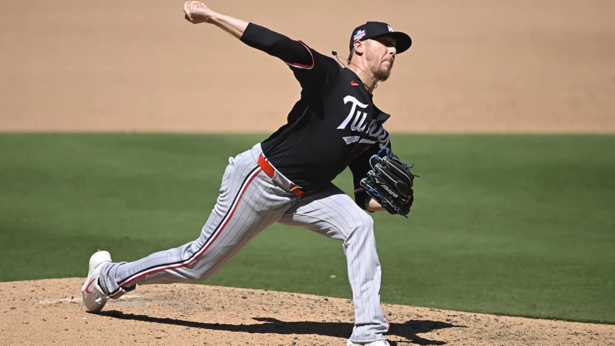 Minnesota Twins starting pitcher Jeff Hoffman (24) delivers during the sixth inning against the San Diego Padres at Petco Park.