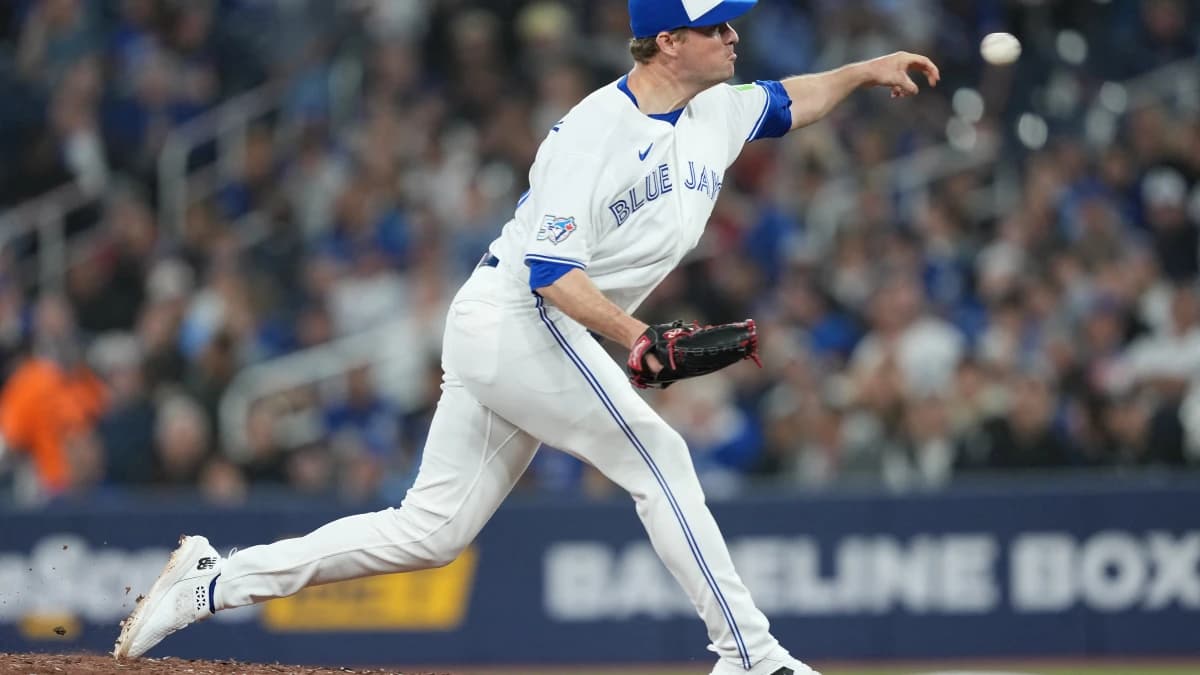 Toronto Blue Jays relief pitcher Joe Mantiply (35) throws a pitch against the Los Angeles Dodgers during the sixth inning at Rogers Centre.