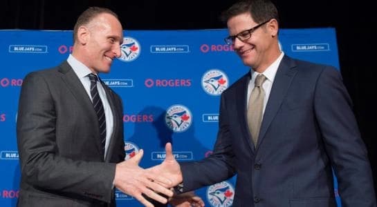 Ross Atkins and Mark Shapiro shaking hands