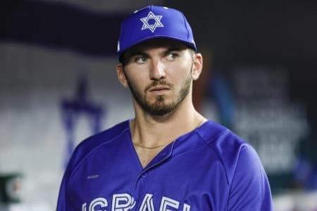 Horwitz with team Israel #bluejays #mlb