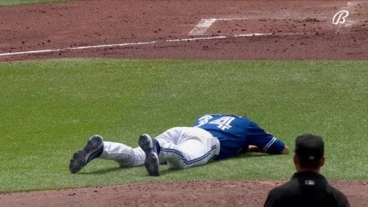 Kevin Gausman hurts his back #bluejays #mlb