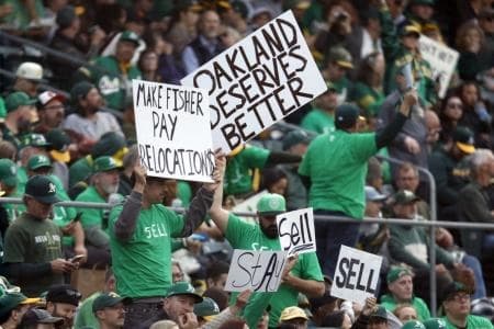 Complete mayhem in Oakland for Athletics final game #athletics #mlb