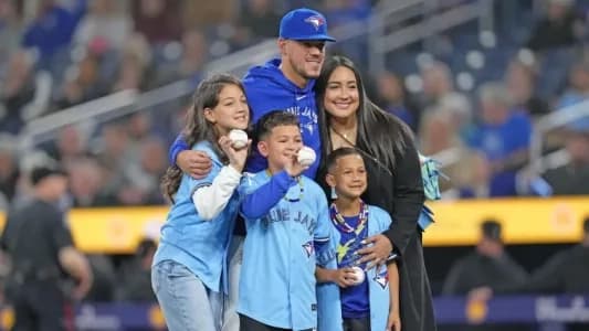 Jose Berrios and the El Dream foundation #bluejays #mlb