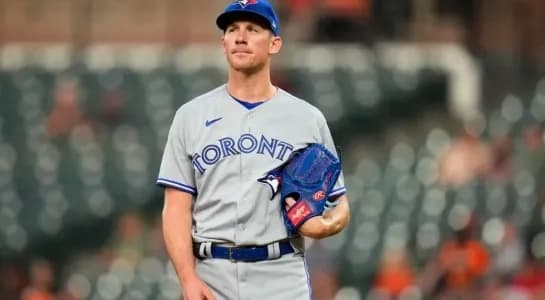 Blue Jays only have 6 players under contract for 2025 #bluejays #mlb