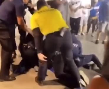 Multiple fights break out between Dodgers fans #dodgers #mlb
