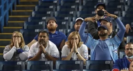 Blue Jays fans with Ross Atkins again #bluejays #mlb