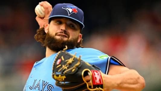 Blue Jays need to decide on 9 players before non-tender deadline tomorrow #bluejays #mlb