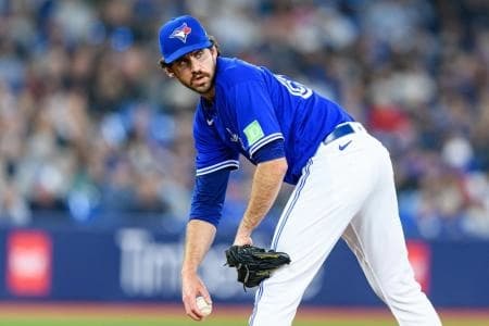 Blue Jays former closer Jordan Romano speaks on the team non-tendering him #bluejays #mlb