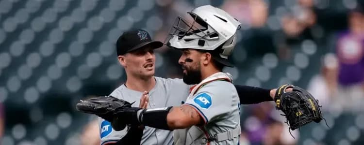 Blue Jays sign former Marlins catcher Ali Sanchez to minor league deal #bluejays #mlb #marlins