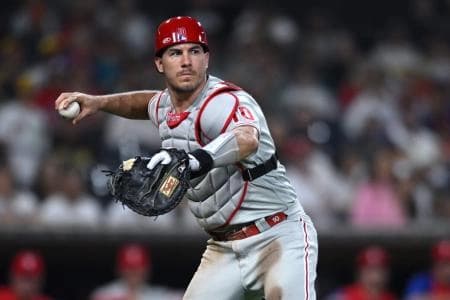 Pending free agent Philadelphia Phillies J.T. Realmuto #mlb #bluejays #phillies