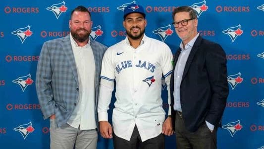 Toronto Blue Jays outfielder Anthony Santander #mlb #Bluejays