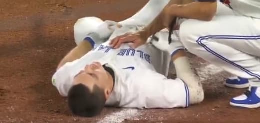 Scary collision involving Blue Jays player in Saturday's game against Seattle. #BlueJays #AlanRoden #Collision