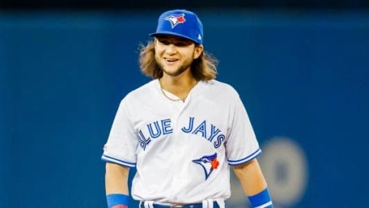 Bichette expected to resign for $200 million. #BlueJays #Bichette #Contract #MLB