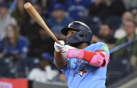 Blue Jays haven't been the same since Guerrero Jr. extension. #BlueJays #GuerreroJr