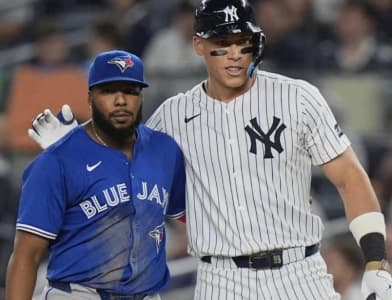 Toronto Blue Jays and New York Yankees game cancelled #BlueJays #Yankees #London #MLB #Schedule #Conflicts