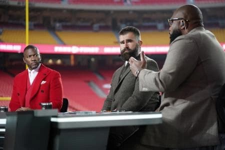 Jason Kelce tries to backtrack after questionable World Series comments