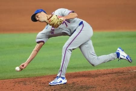 Blue Jays take big risk with Tyler Rogers