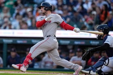 Blue Jays one of four teams in the Alex Bregman sweepstakes